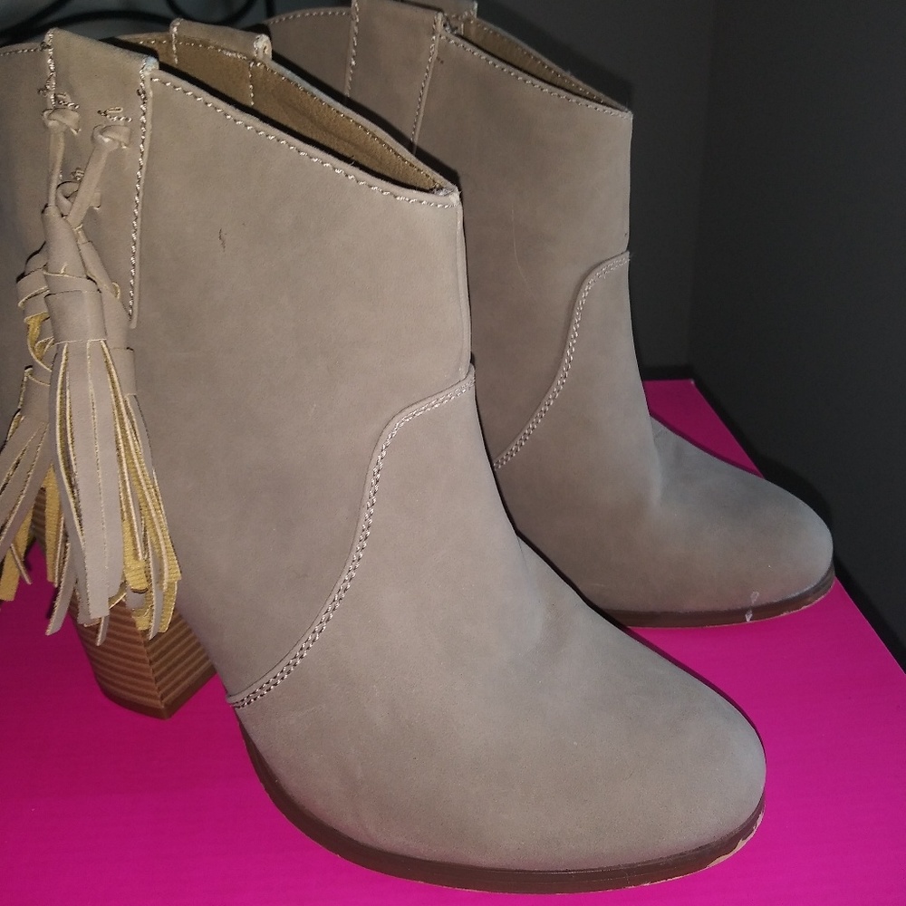 JustFab Booties - Picture 3 of 3